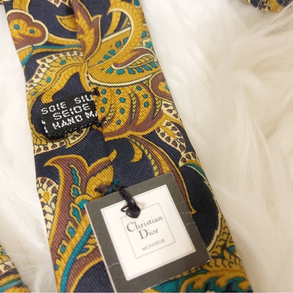 Authentic Christian Dior 100% Silk Tie Necktie For Men - Picture 3 of 5